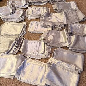 Elegant Silver table runners. (200) 9ft